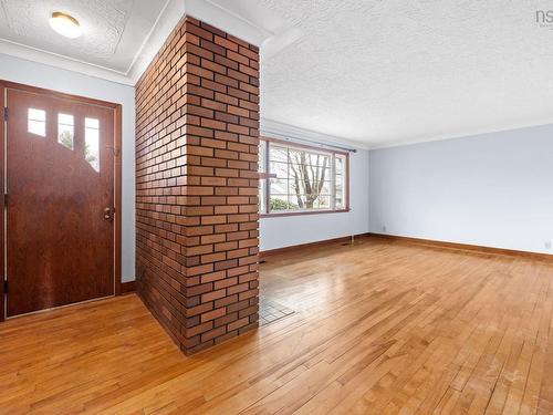 12 Raymoor Drive, Dartmouth, NS 