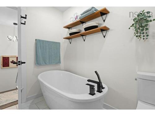 16 Covington Way, Halifax, NS 