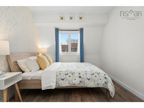 16 Covington Way, Halifax, NS 