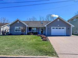 30 Rowan Avenue  New Glasgow, NS B2H 0A4