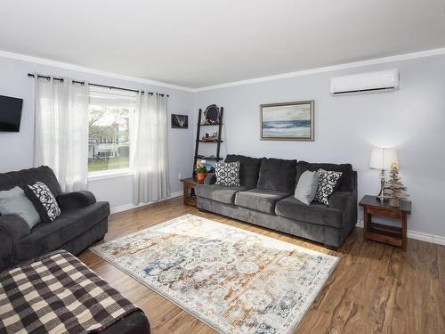 4 Evergreen Drive, Cole Harbour, NS 