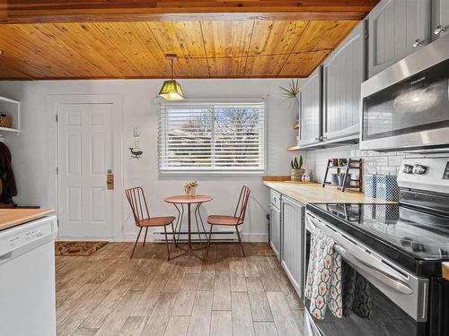 107 Cavendish Road, Halifax, NS 