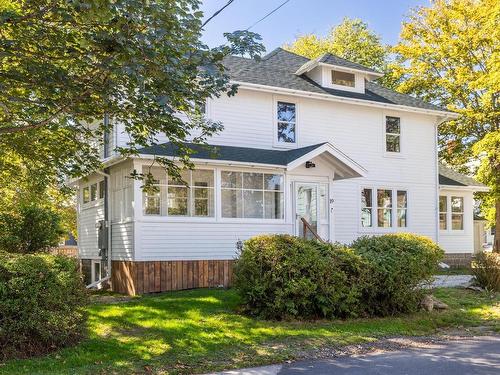19 Cumberland Street  Yarmouth, NS B5A 5K4