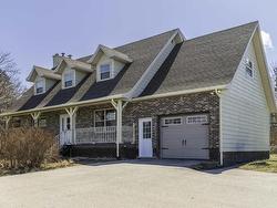 74 Dearman Drive  Milton Highlands, NS B5A 5H1
