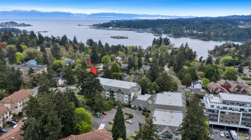 112-290 Island Hwy  View Royal, BC V9B 1G5