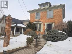 257 ST. CLAIR STREET Chatham, ON N7L 3J8
