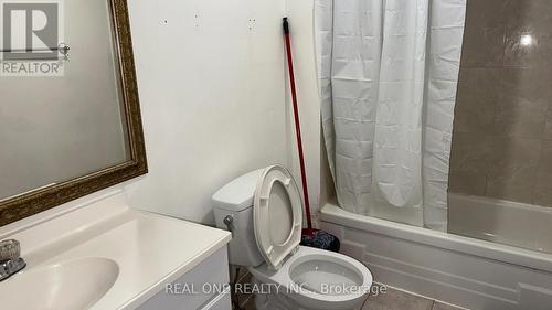 3622 Molly Avenue, Mississauga, ON 
