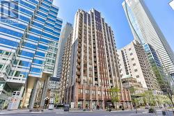 1204 - 85 BLOOR STREET E Toronto, ON M4W 3Y1