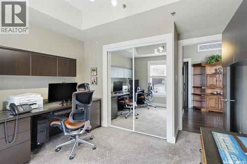308 721 8Th Street E, Saskatoon, SK - Indoor Photo Showing Office