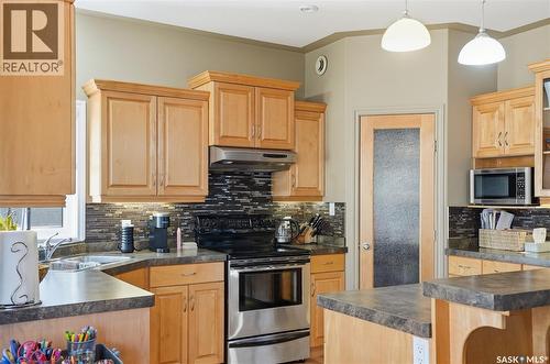 307 Van Impe Court, Saskatoon, SK - Indoor Photo Showing Kitchen