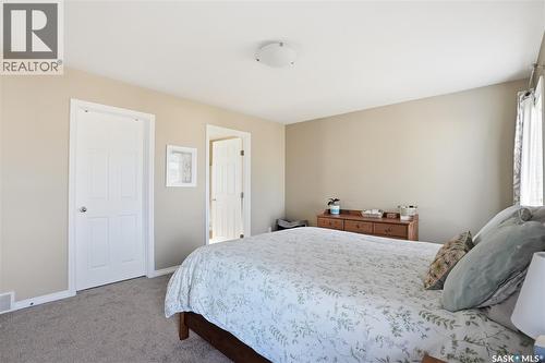 307 Van Impe Court, Saskatoon, SK - Indoor Photo Showing Bedroom