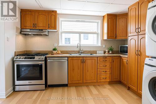 7256 Topping Road, Mississauga, ON - Indoor Photo Showing Laundry Room