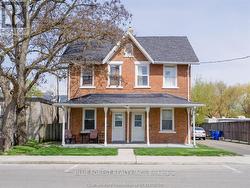 41 ADELAIDE STREET S Chatham-Kent (Chatham), ON N7M 4R1