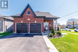 390 HUMMEL CRESCENT Fort Erie (Lakeshore), ON L2A 0E8