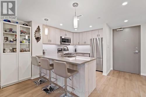 105 - 3998 Victoria Avenue, Lincoln (Lincoln-Jordan/Vineland), ON - Indoor Photo Showing Kitchen With Upgraded Kitchen