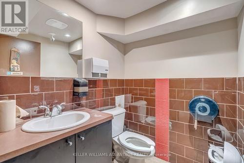 471 Danforth Avenue, Toronto, ON 