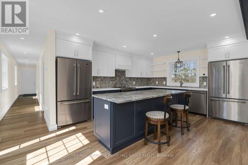 79 Concession 2 W, Tiny, ON - Indoor Photo Showing Kitchen With Upgraded Kitchen