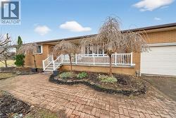 1549 GUYATT Road Binbrook, ON L0R 1C0