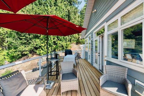 7660 Lichen Road, Anglemont, BC - Outdoor With Deck Patio Veranda With Exterior