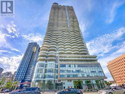 3003 - 805 CARLING AVENUE Ottawa, ON K1S 5W9