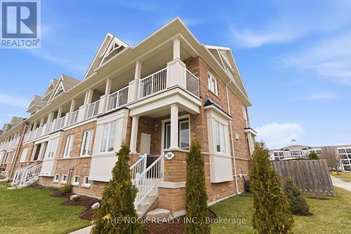 320 LAKEBREEZE DRIVE N  Clarington (Newcastle), ON L1B 0A1