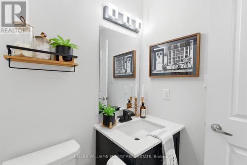 7 - 475 Beresford Path, Oshawa (Central), ON - Indoor Photo Showing Bathroom