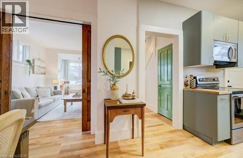 8 Spring Street E, Waterloo, ON - Indoor Photo Showing Kitchen