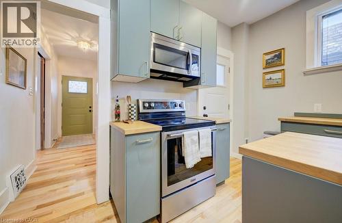 8 Spring Street E, Waterloo, ON - Indoor Photo Showing Kitchen