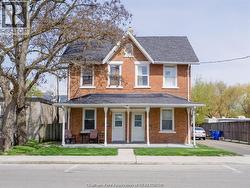 41 ADELAIDE STREET South Chatham, ON N7M 4R1