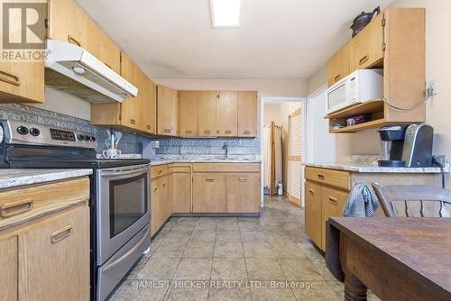 38 Beach Avenue, Deep River, ON - Indoor Photo Showing Kitchen