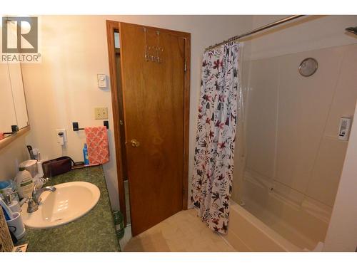 4465 Birch Crescent, Smithers, BC - Indoor Photo Showing Bathroom