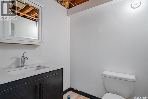 122 Clancy Drive, Saskatoon, SK - Indoor Photo Showing Bathroom