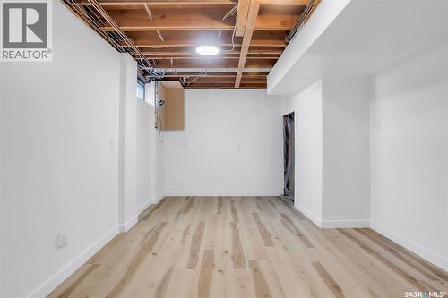 122 Clancy Drive, Saskatoon, SK - Indoor