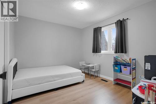 62 Roborecki Terrace, Saskatoon, SK - Indoor Photo Showing Bedroom