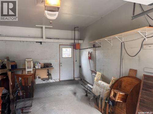 62 Roborecki Terrace, Saskatoon, SK - Indoor Photo Showing Garage