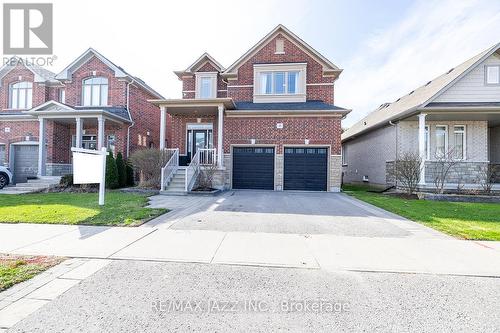 43 ELMER ADAMS DRIVE  Clarington (Courtice), ON L1E 0G5