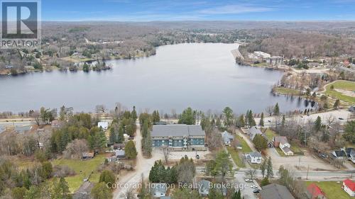 103 - 4 LAKE AVENUE  Dysart Et Al (Dysart), ON K0M 1S0