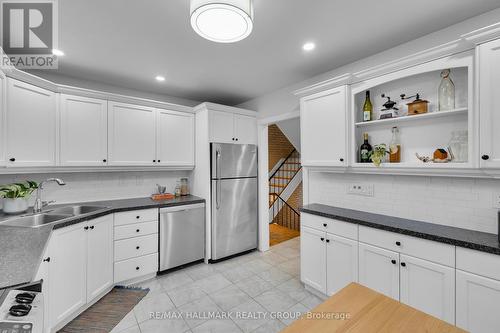 285 Fairmont Avenue, Ottawa, ON - Indoor Photo Showing Kitchen With Double Sink