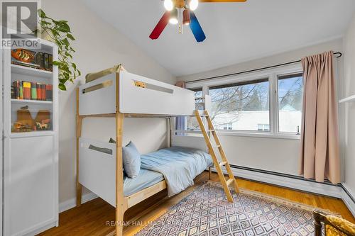 285 Fairmont Avenue, Ottawa, ON - Indoor Photo Showing Bedroom
