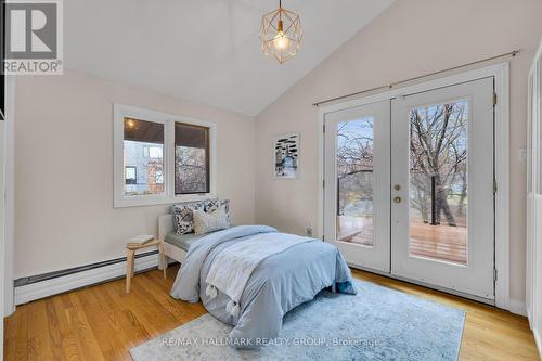 285 Fairmont Avenue, Ottawa, ON - Indoor Photo Showing Bedroom