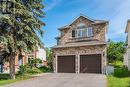 103 Rowallen Place, Ottawa, ON 
