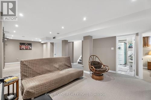 103 Rowallen Place, Ottawa, ON 