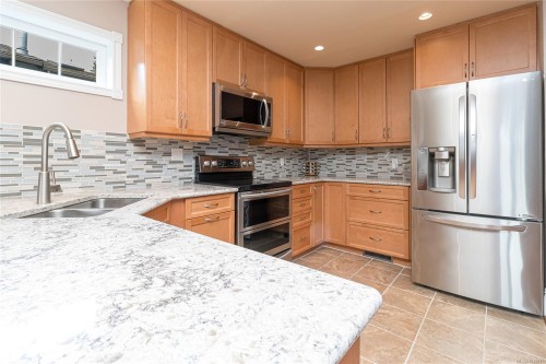 24 Vickery Rd, View Royal, BC 
