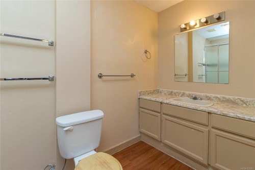 24 Vickery Rd, View Royal, BC 