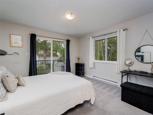 6894 Beaton Rd, Sooke, BC - Indoor Photo Showing Bedroom