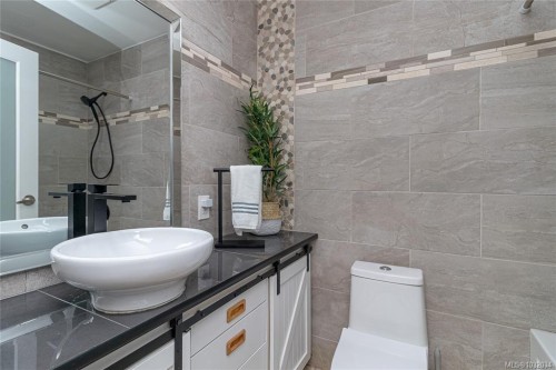 5384 Miller Rd, Duncan, BC 
