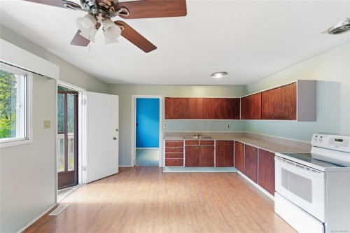 1747 Cedar Rd Ne, Nanaimo, BC 