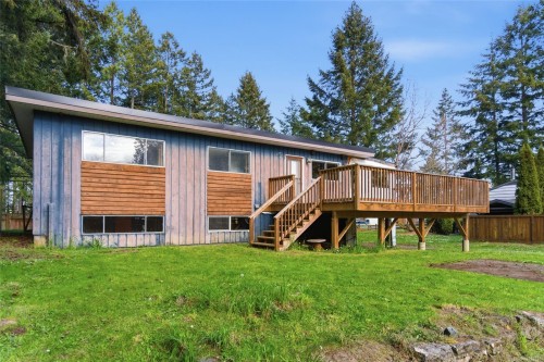 1747 Cedar Rd Ne, Nanaimo, BC 