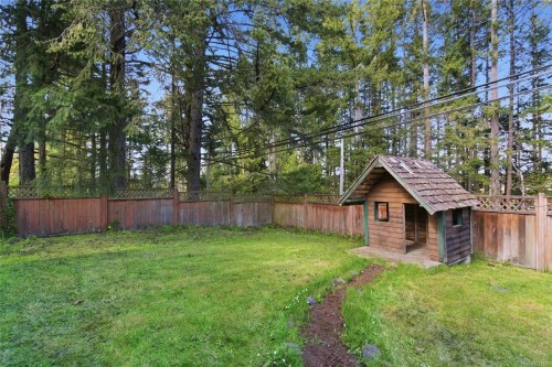 1747 Cedar Rd Ne, Nanaimo, BC 