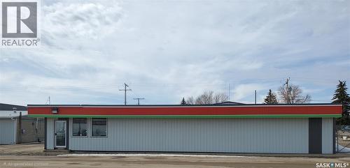 102 Railway Avenue N, Cabri, SK 